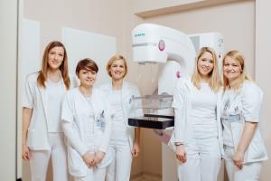 2_Radiološke inženirke v programu DORA v SB Slovenj Gradec_foto arhiv DORA